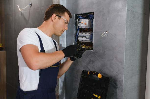 Best Licensed Electrician  in Whispering Pines, NC